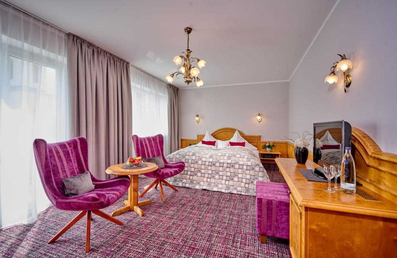 Landhotel Schneider Riedenburg Ngoại thất bức ảnh